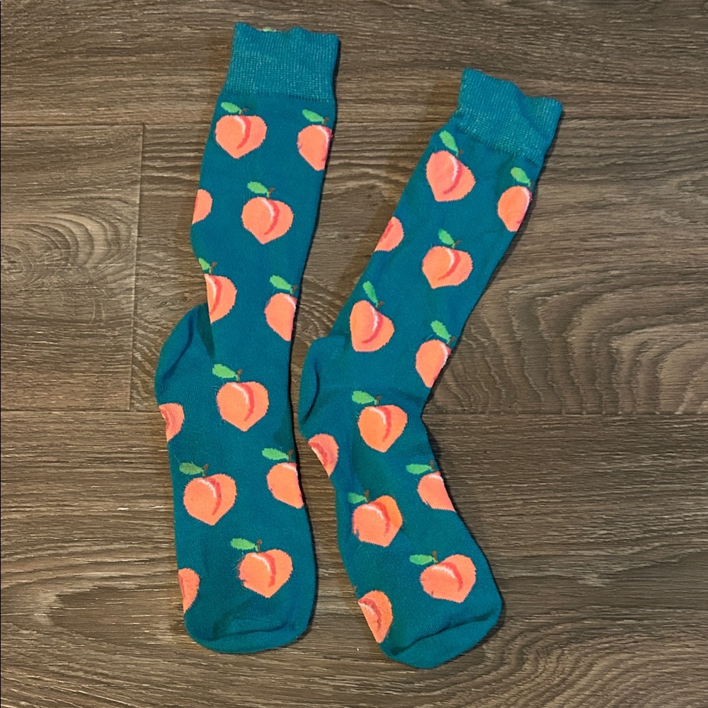 Peach Patterned Teal Socks